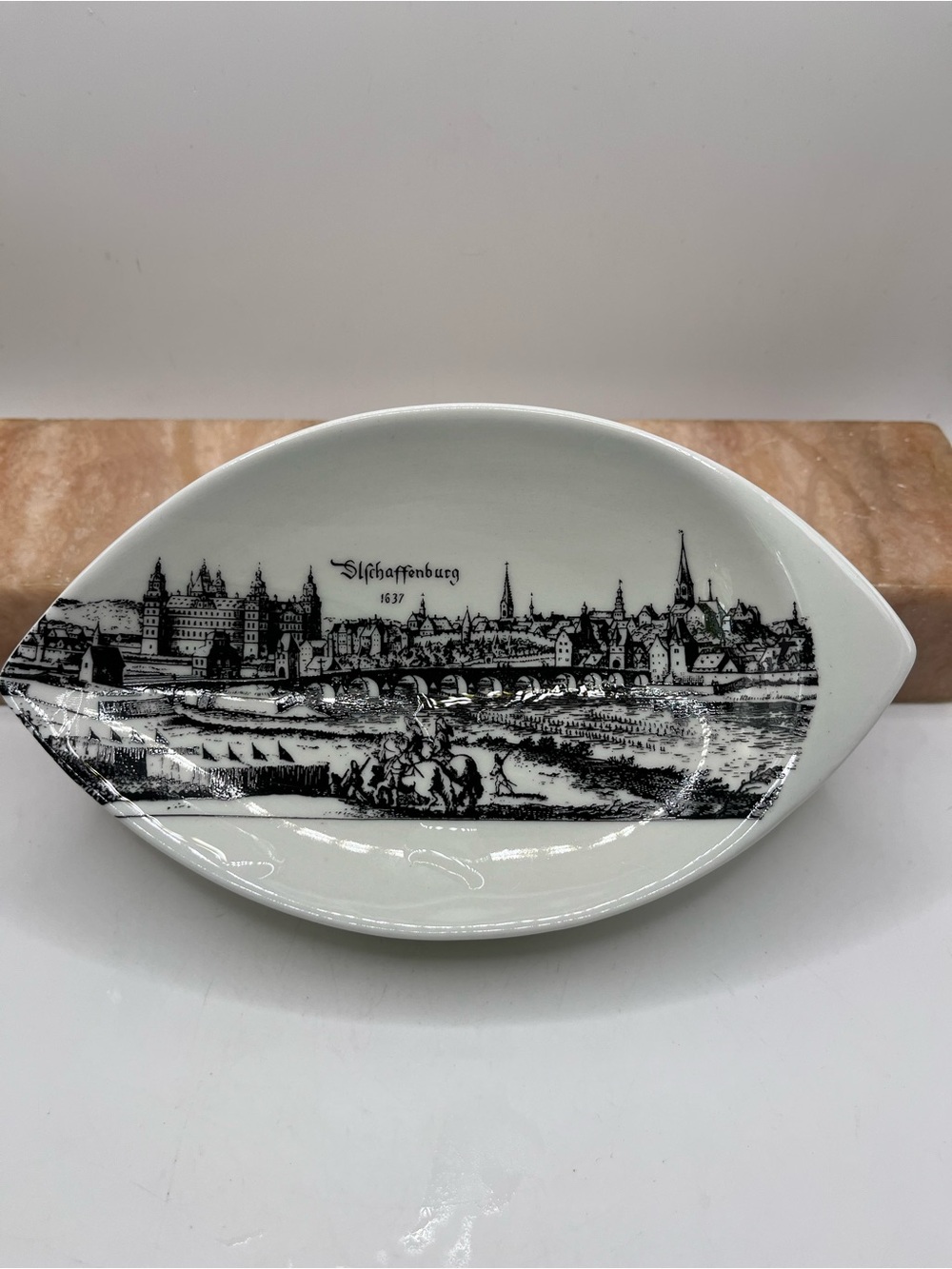 Royal Porzellan Bavaria KPM Aschaffenburg Germany Soap Dish